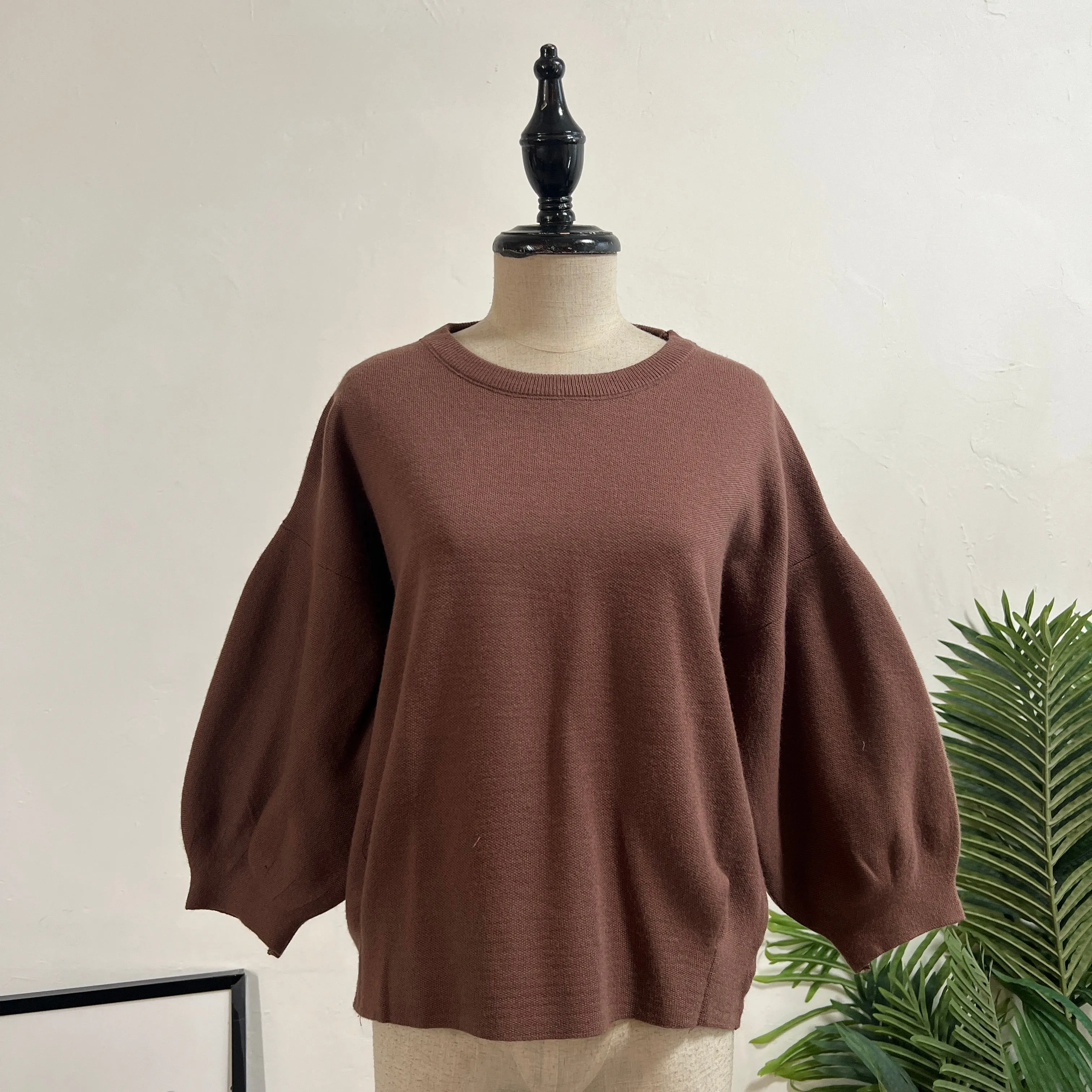 241057 - Simple Knit Top (20% Off)