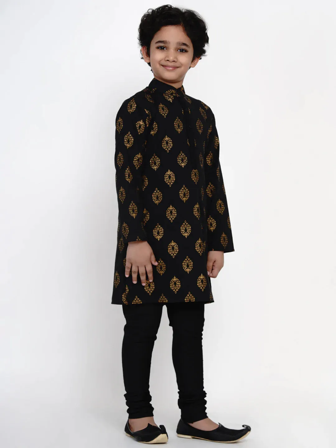 Boy'S Black Kurta With Black Pajama Set