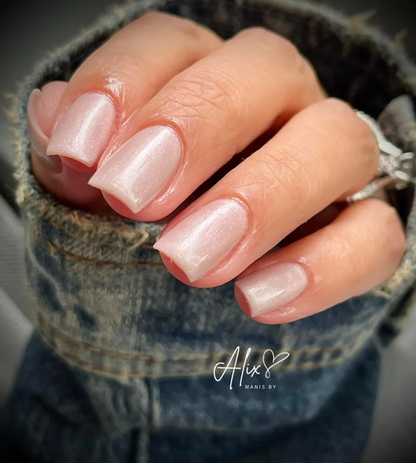 Chloe - Pearl Rubber Base Coat