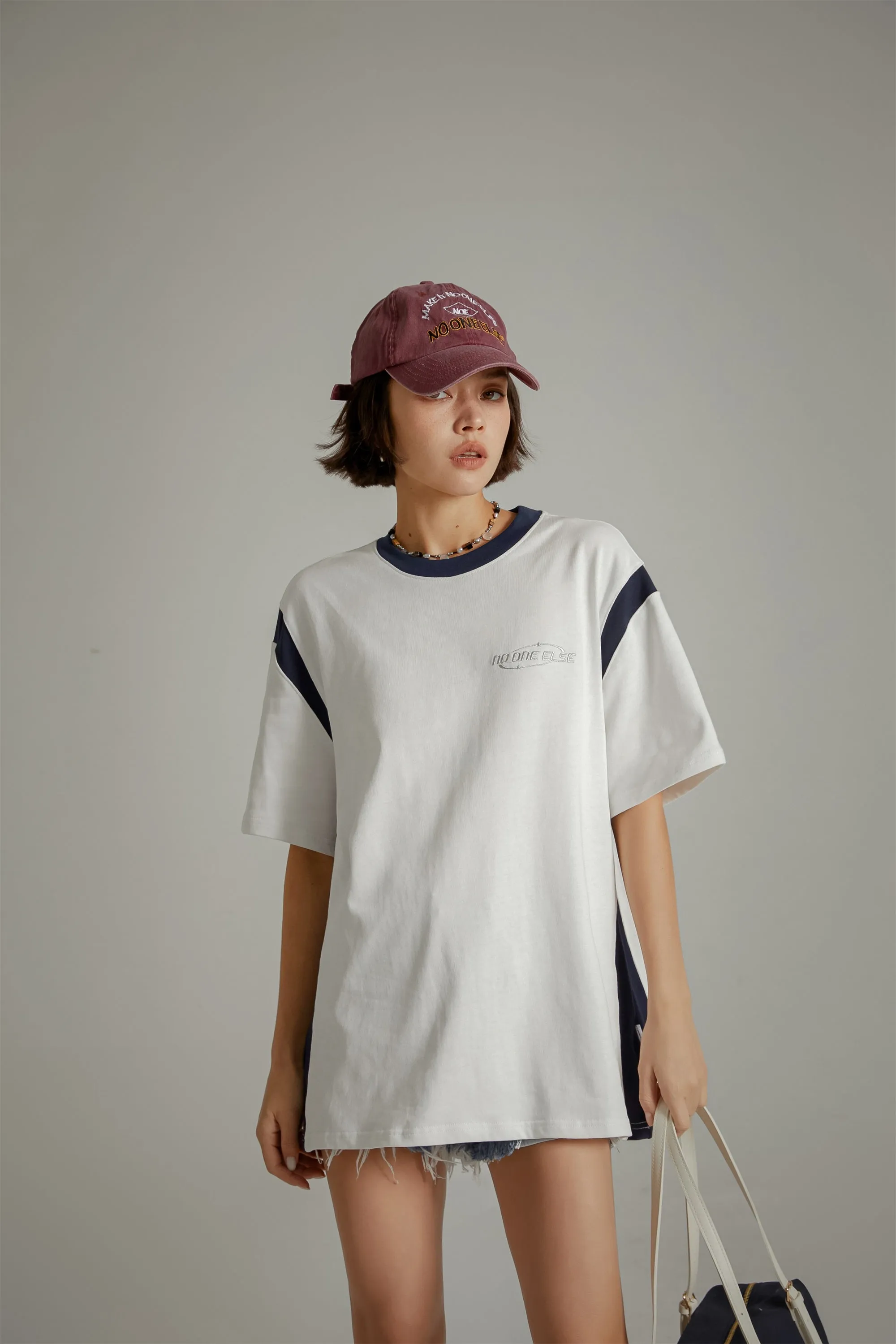 Color Matching Line Loose Fit T-Shirt