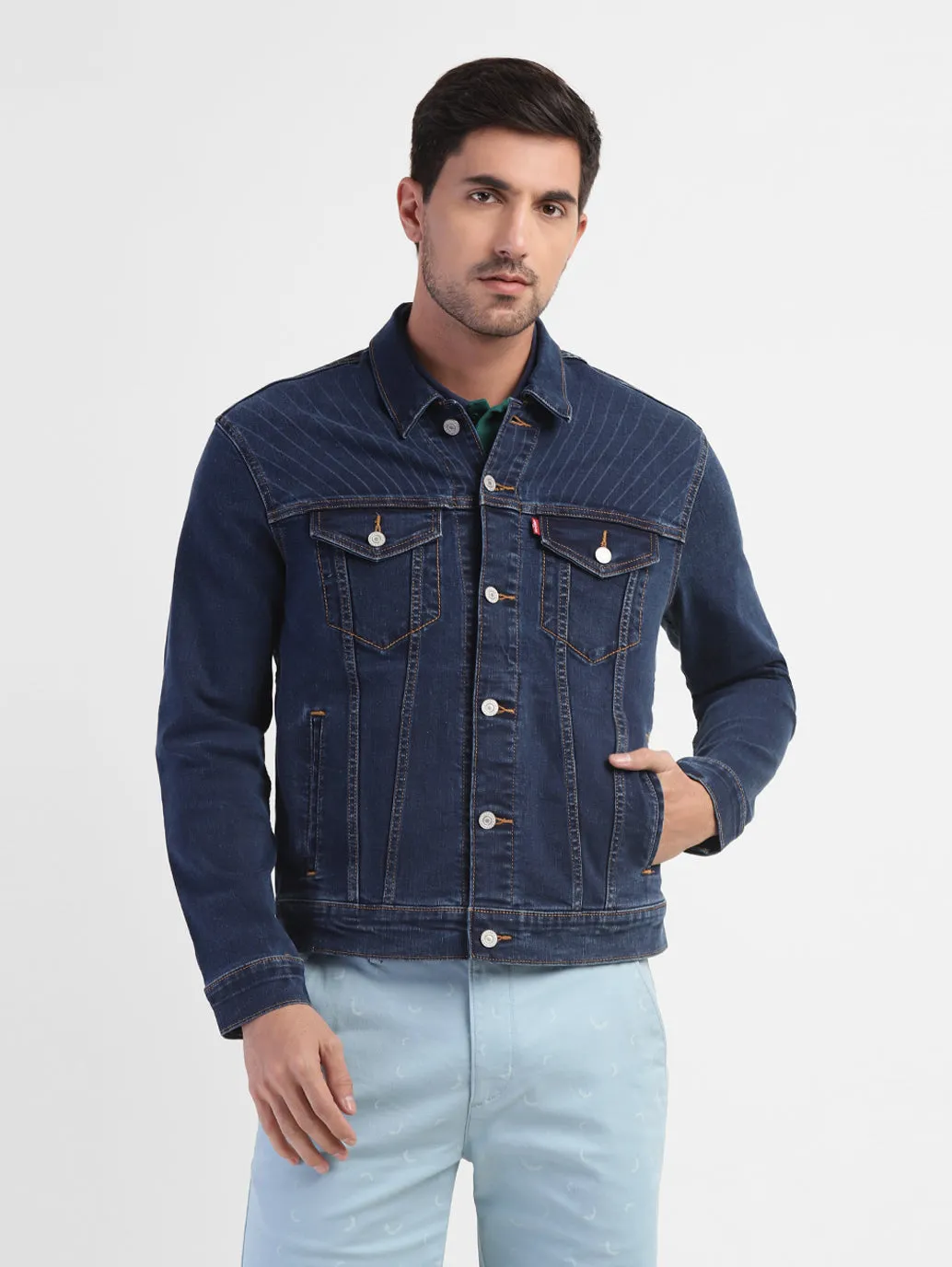 Men's Solid Spread Collar Denim Jacket