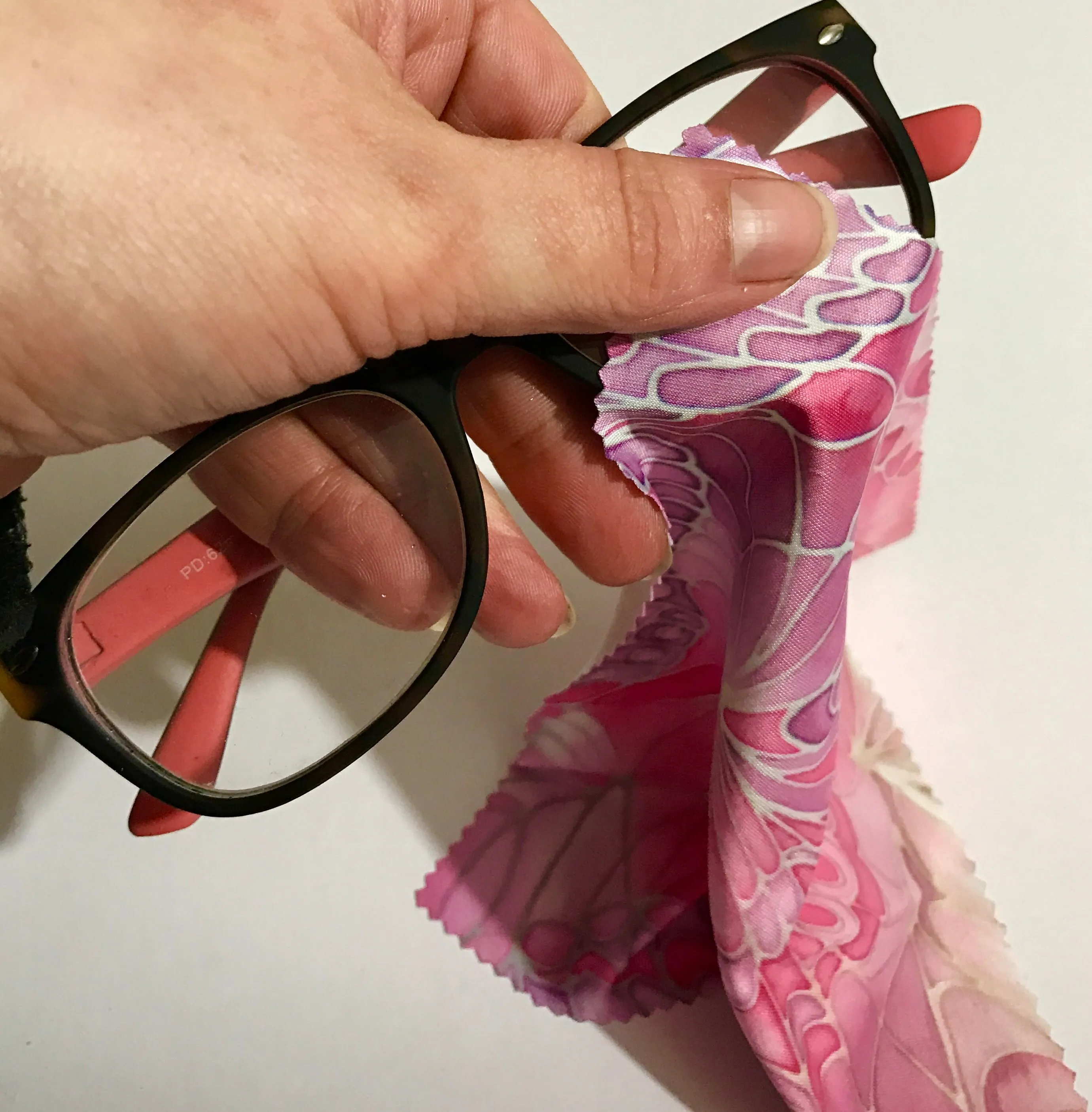 pink glasses cleaning cloth - pretty butterfly cleaning cloth - phone screen cleaning cloth.