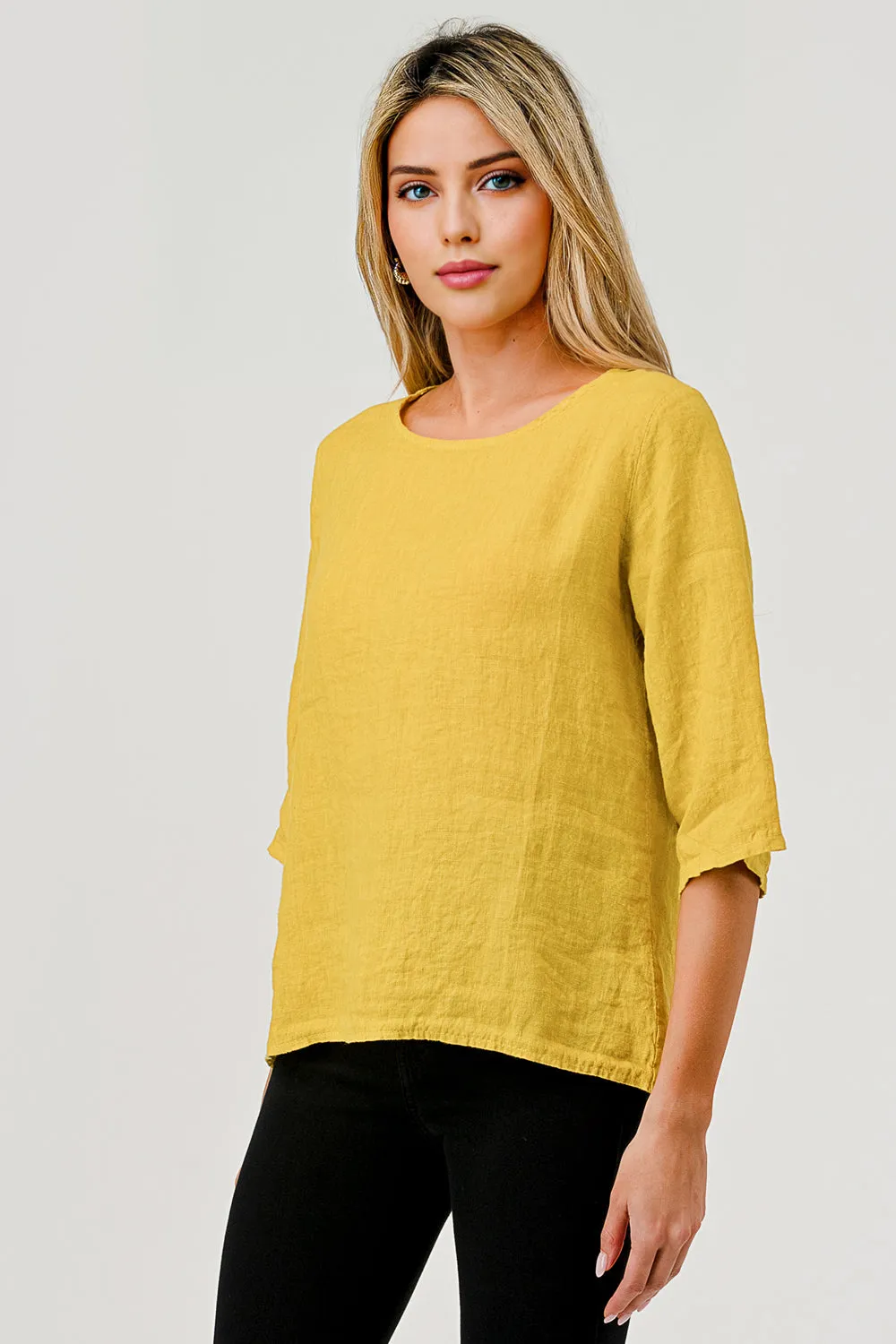 Raw Moda Linen Button Back Top